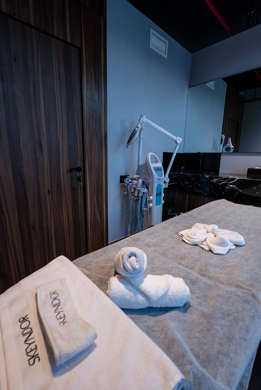 Deep Tissue Massage Myofascial Release — photo 1